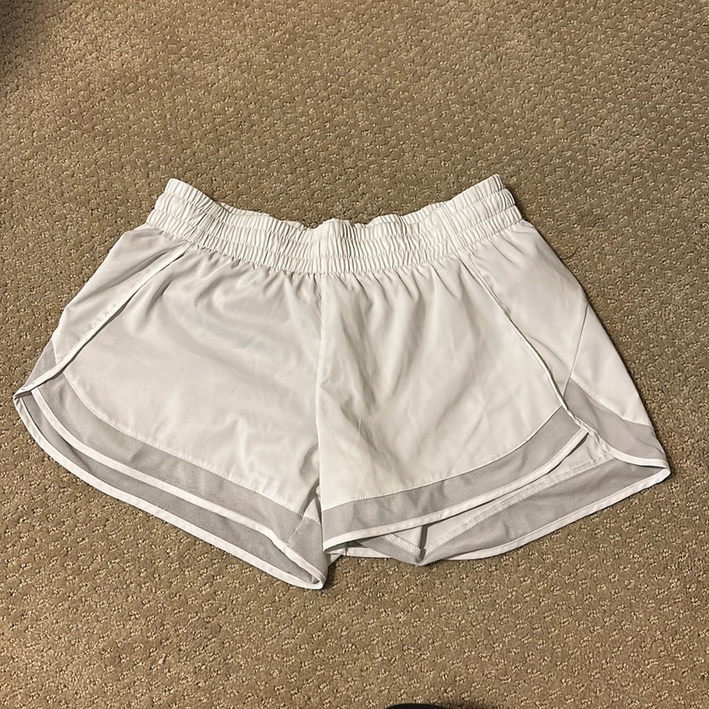 athleta mesh racer run shorts